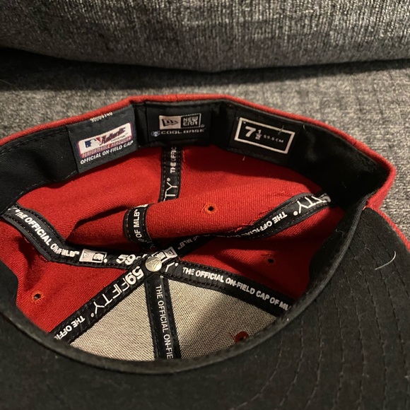 Baseball cap - Picture 3 of 4